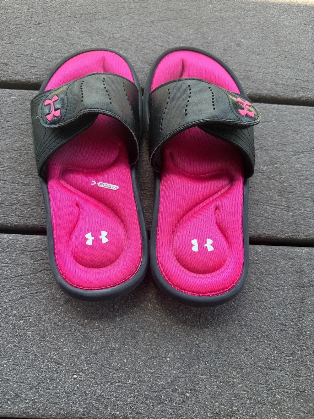 Under Armour Kids Black Slides with Bright Pink Footbed
